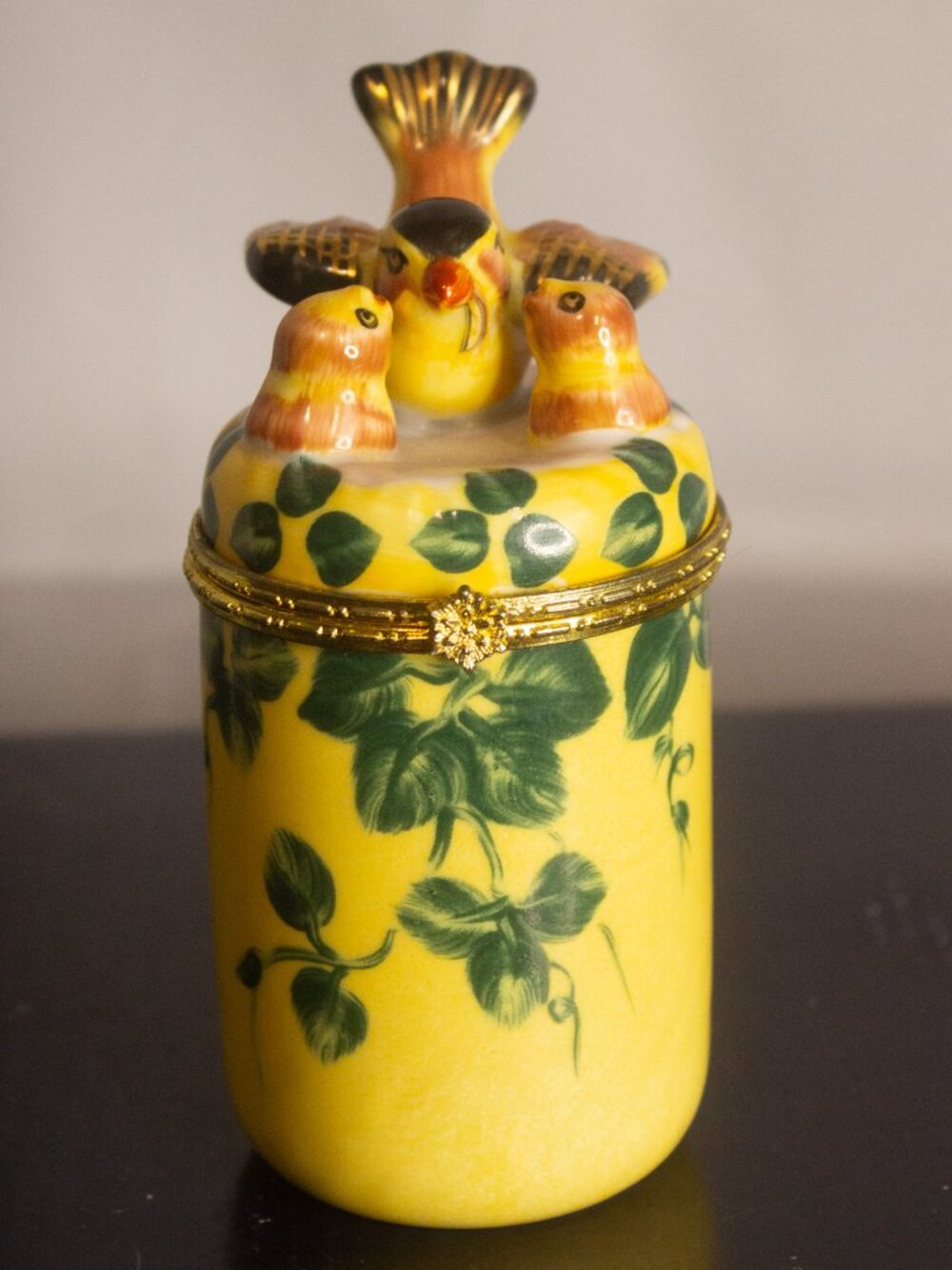 Bombay Company Porcelain hinged Jar with Candle